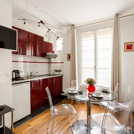 Saint Paul Le Marais Charlemagne Apartment Paris