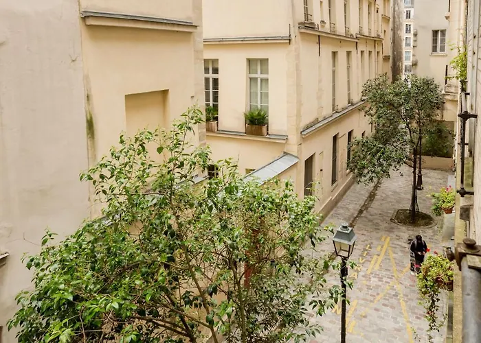 Daire Saint Paul Le Marais Charlemagne